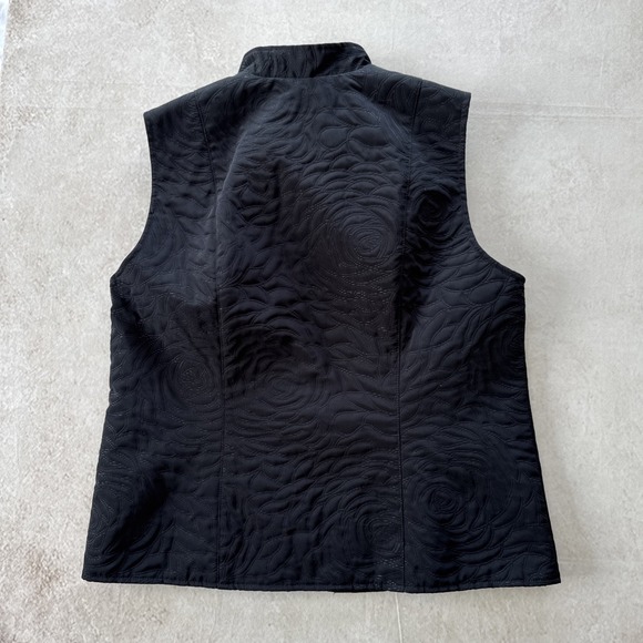 VTG Sport Haley Women's Black Quilted‎ Vest with zipper and pockets Size Medium - Picture 7 of 11